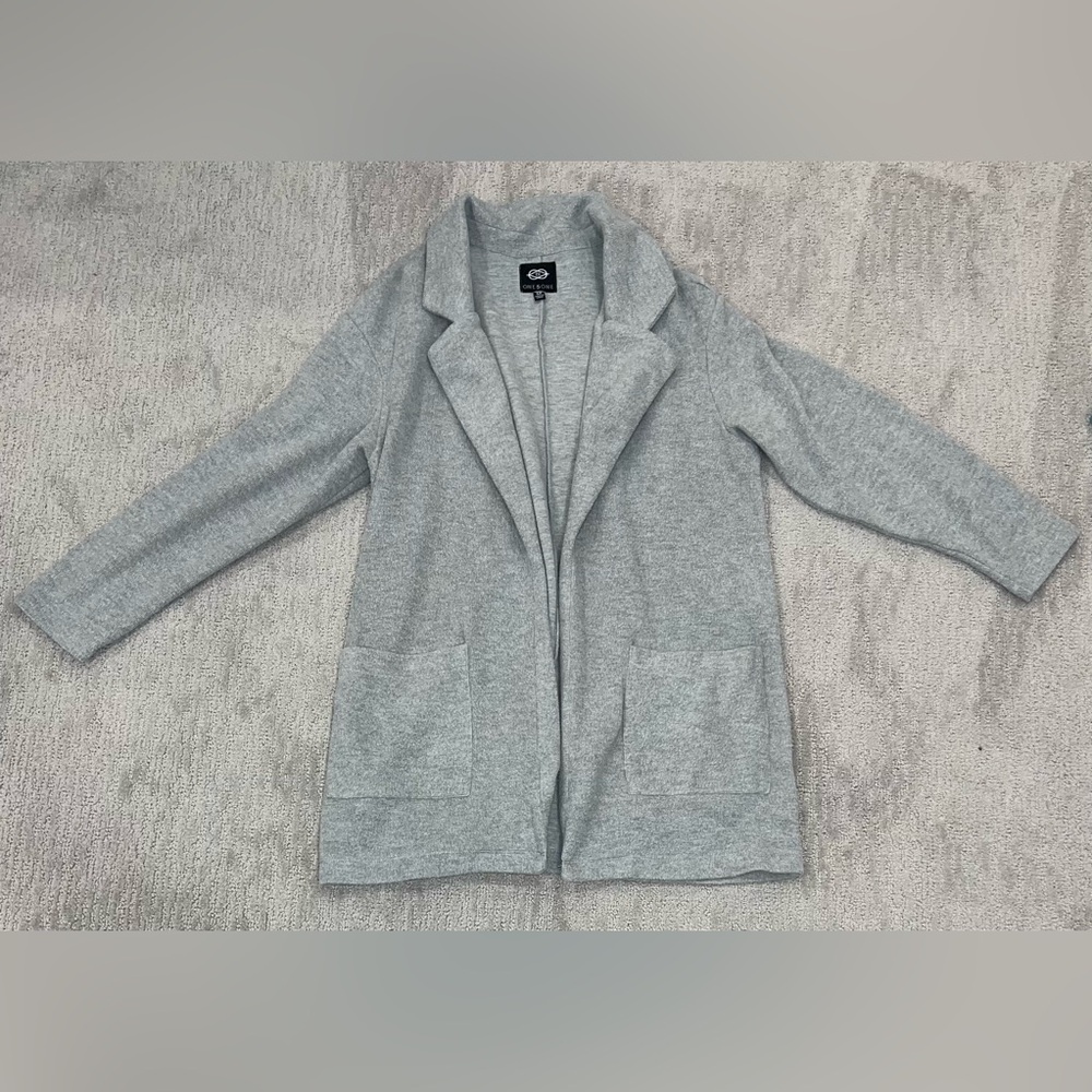 Women’s Medium Gray Open Sweater Blazer